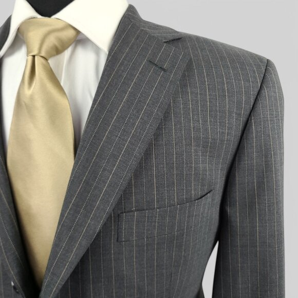 Hugo Boss Stripe 2-Piece Three Button Wool Suit 42R - W35xL29 - Picture 6 of 16
